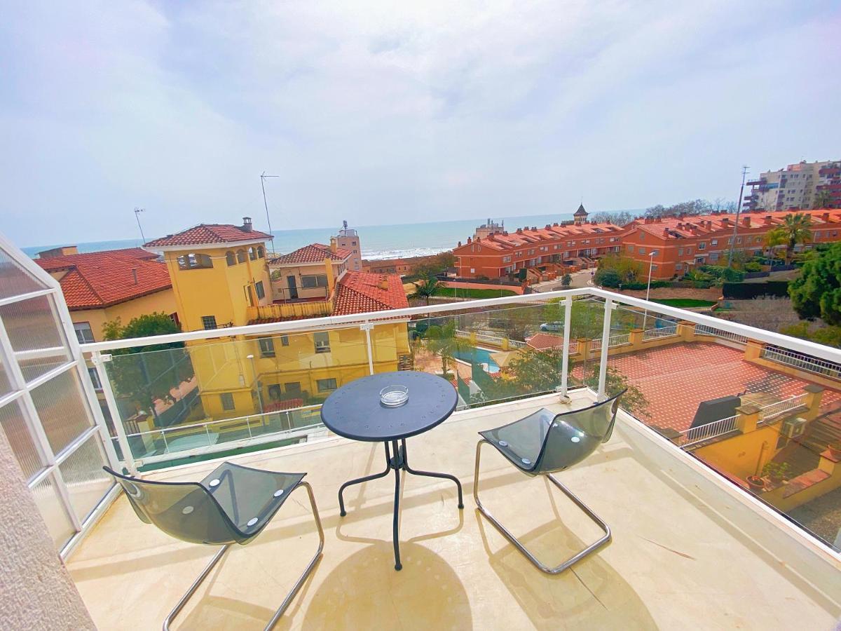Hug Hotel2022 El Carrer del Canonge Ngoại thất bức ảnh